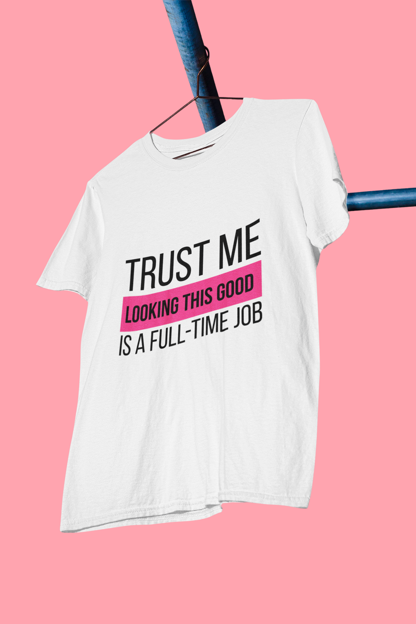 Looking good – Medium Sized T-Shirt